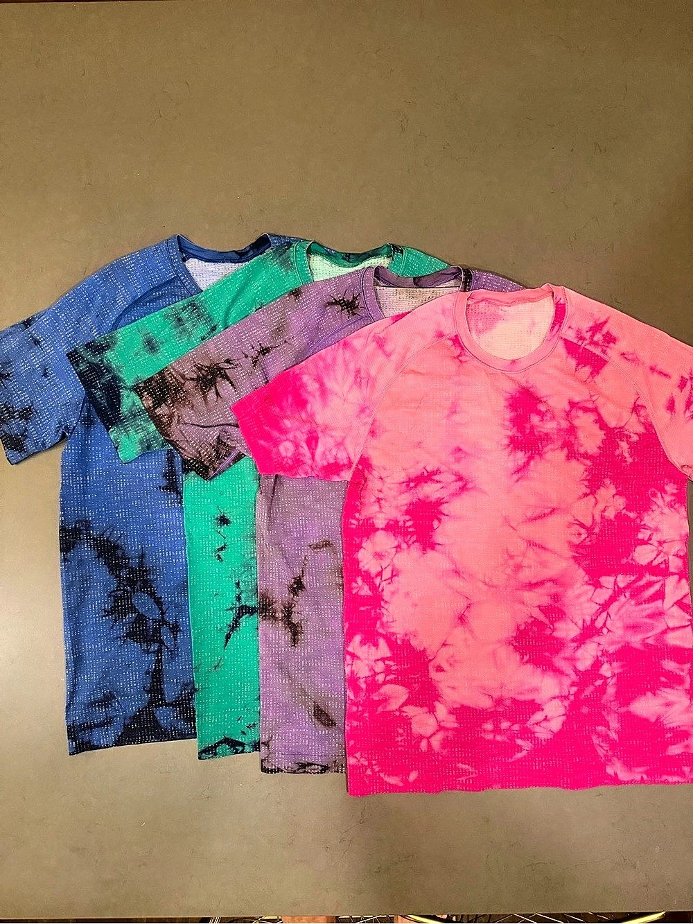 Metal Vent Tech Short-Sleeve 2.0 Tie-Dye Medium ALL FOUR TOGETHER